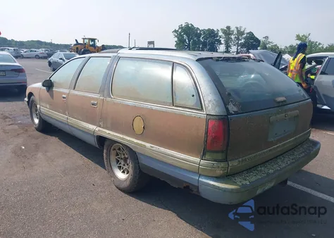 1992 Buick Roadmaster Estate z USA, uszkodzony, nr VIN 1G4BR8371NW404852
